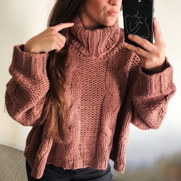 Last 1️⃣ SWEATER | TURTLENECK KNIT CABLE SWEATER - Picture 2 of 7